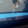 Daniil Medvedev a lovit panourile pubicitare/ Foto: captură X.jpeg