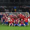 Fotbaliștii Stelei s-au bucurat împreună cu fanii  (foto: Sport Pictures)