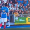 Krystian Bielik riscă o suspendare drastică după un conflict cu un fan al lui Portsmouth Foto captură VIDEO Reedit .jpg