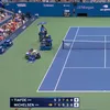 Momentul când Frances Tiafoe l-a îmbrățișat pe Alex Michelsen imediat după meci. Foto: captură X/@usopen