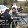 Conflictul dintre jucătorii de la Petrolul Hârtiești / foto: capturi video Muscel TV