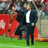 Gică Hagi, prăbușit în meciul cu Polonia. Foto: Raed Krishan/GOLAZO.ro