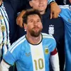 Numele sponsorului AFA, afișat pe cer la retragerea lui Messi / foto: capturi video X/KDC Global