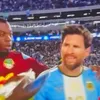 Lionel Messi a refuzat să facă un selfie cu Serge Obassa la meciul său de retragere din naționala Argentinei FOTO Captură VIDEO X .jpeg