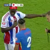 Gestul obscen al lui Habib Sylla după eliminarea din meciul cu FCSB. Foto: captură Prima Sport 1