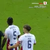 Gestul obscen al lui Habib Sylla după eliminarea din meciul cu FCSB. Foto: captură Prima Sport 1