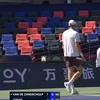 Rafael Jodar și-a vărsat frustrarea pe un copil de mingi la Shanghai Masters (FOTO: captură Tennis TV)