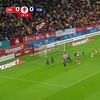 Faza penalty-ului din care Dinamo a deschis scorul cu FC Botoșani. Foto: captură Prima Sport
