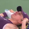 Iga Swiatek, lacrimi de durere la WTA Wuhan (foto: captură video)