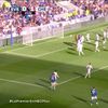 Momentul în care Emiliano Martinez s-a accidentat după ciocnirea cu Jarrad Branthwaite, în meciul Everton - Chelsea. Foto: captură TNT Sports 1