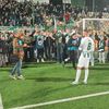 Liviu Antal, omagiat la ultimul meci pentru Zalgiris, pe teren propriu / foto: capturi video Instagram/zalgiris
