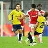 Darius Olaru, accidentat în Union SG - Hapoel Beer Sheva. FOTO Imago (1).jpeg