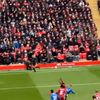 Intervenția fabuloasă a lui Araujo în Liverpool - Brighton 2-0 Foto captură VIDEO X .jpeg