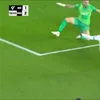 Jose Mourinho s-a aruncat în genunchi pe gazon după golul victoriei marcat de Kylian Mbappe în Barcelona - Real Madrid. Foto: Captură „X”