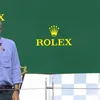 Momentul în care Sir Patrick Stewart a băut șampanie din gheata lui Ricciardo / foto: capturi video The Independent