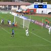 Petre Grigoraș a intrat pe teren după golul nevalidat / foto: capturi Youtube/Bucovina TV