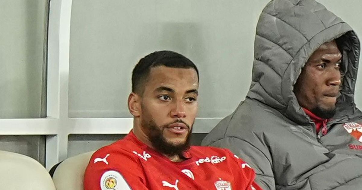 Probleme mari pentru Kopic. Maxime Sivis s-a accidentat în partida cu CS Dinamo " Ce variante au „câinii” pentru derby-ul cu CFR Cluj