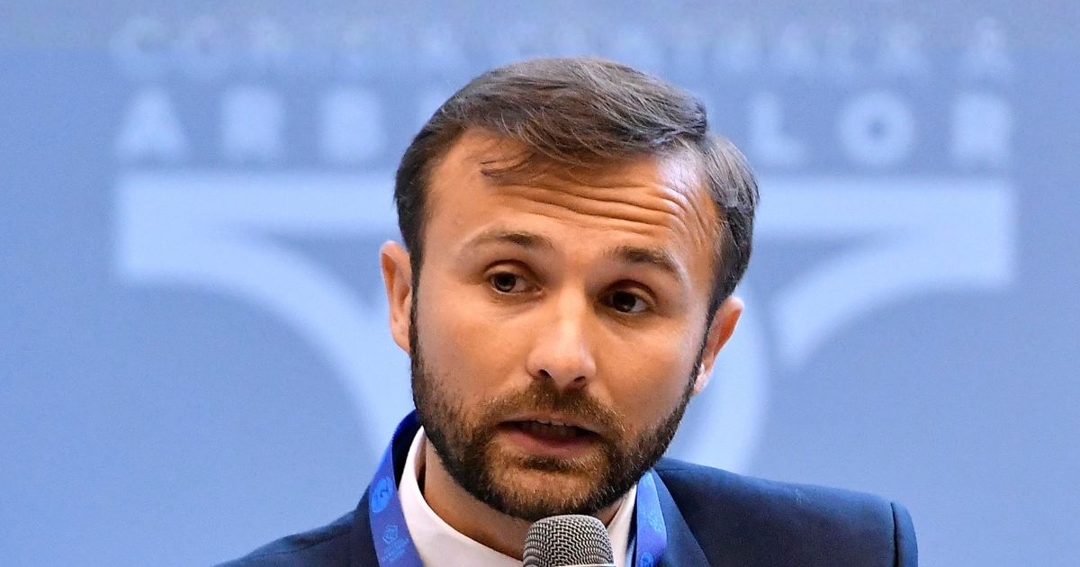 Cererea lui Ilie Drăgan, respinsă Instanța nu a admis solicitarea pentru suspendarea lui Răzvan Burleanu