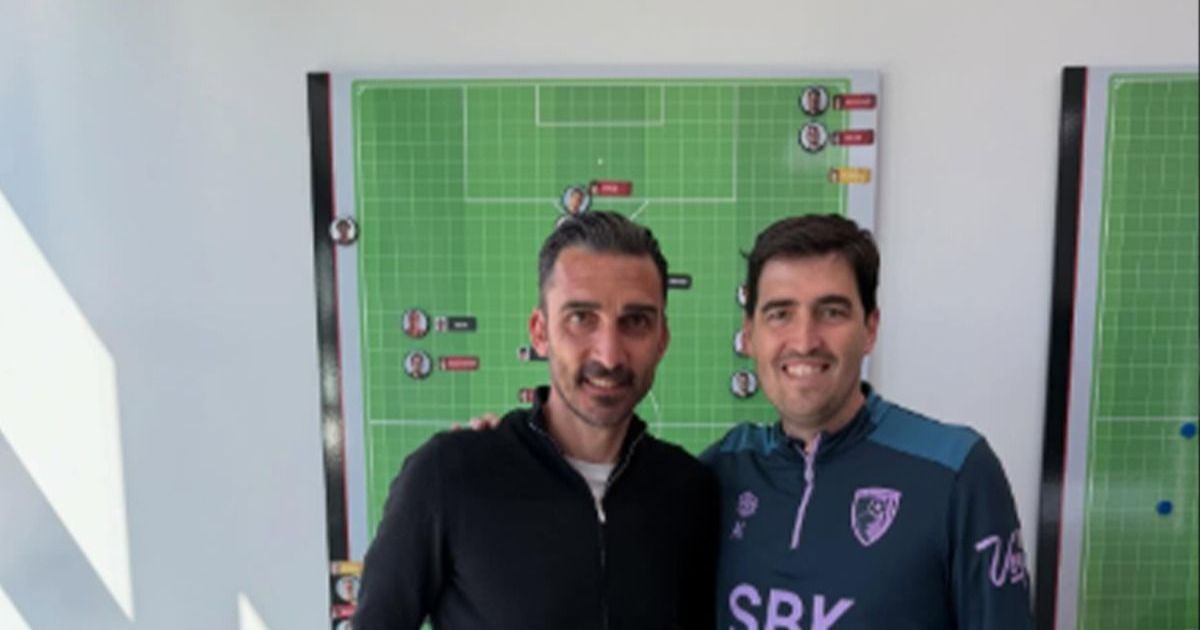 Întâlnire surpriză / FOTO. Unde a fost surprins Charalambous după ce a refuzat să revină la FCSB