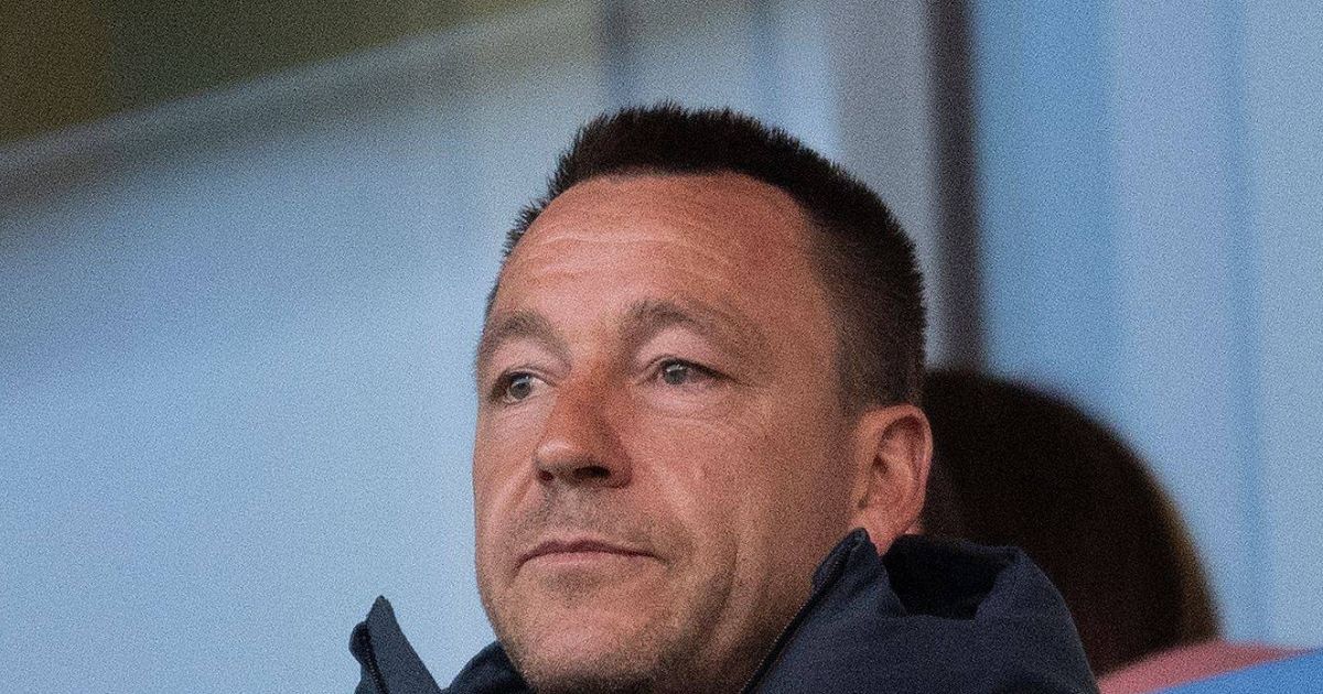 John Terry, criticat dur / Comentariile postate de el și Dennis Wise au creat o adevărată avalanșă de critici: „Să interzicem străinilor să solicite beneficii”