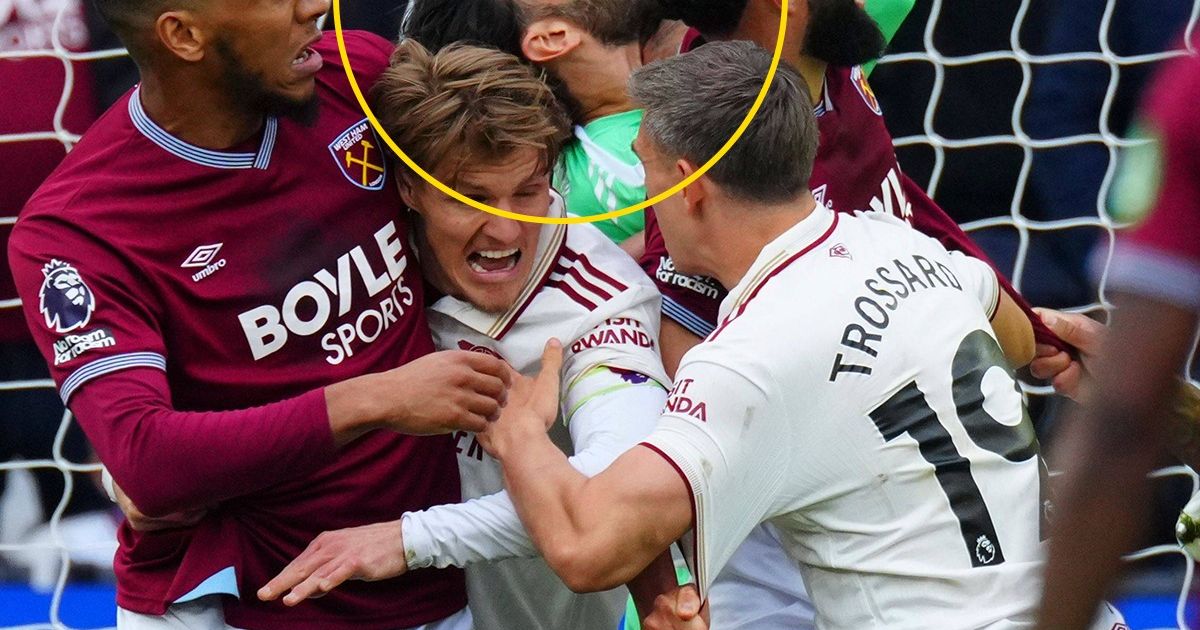 Fază controversată în Premier League. FOTO. VAR a intervenit în prelungirile meciului West Ham