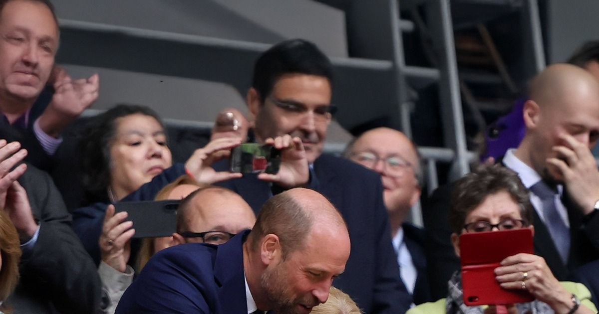 Prințul William, în prim-plan Ce i-a spus lui Pep Guardiola, după triumful lui City din Cupa Angliei