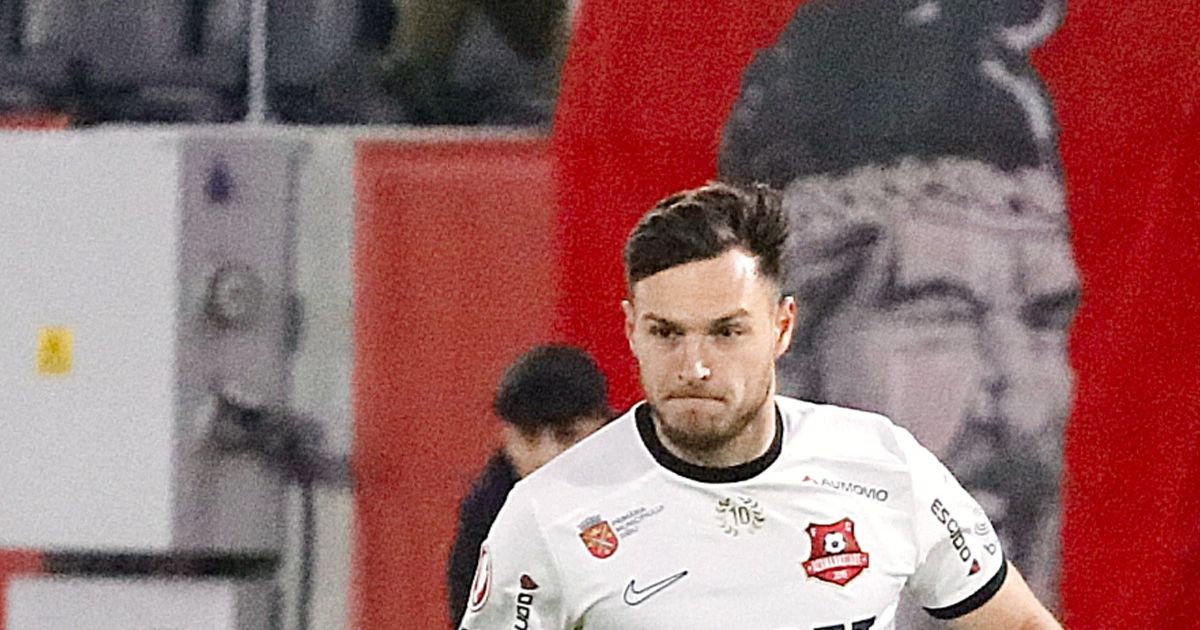 Ce se întâmplă cu Dennis Politic. Hermannstadt i-a decis soarta jucătorului împrumutat de la FCSB