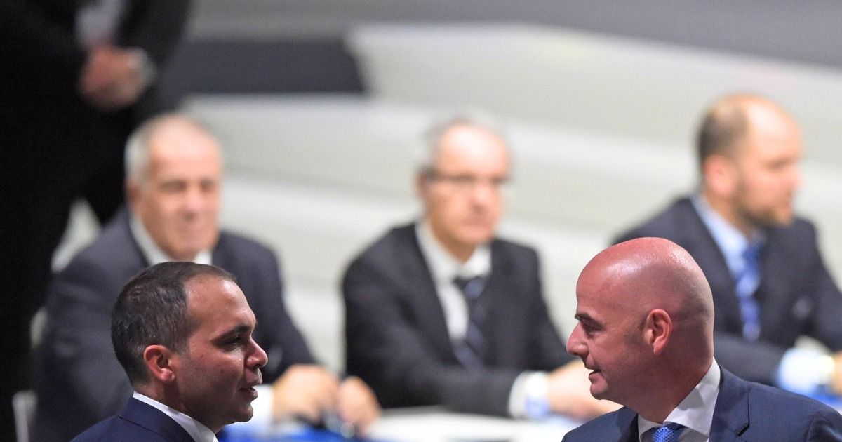 Acuzații grave la adresa lui Infantino Spune că FIFA a condiționat sprijinul financiar de susținerea sa la alegeri: „E șantaj”