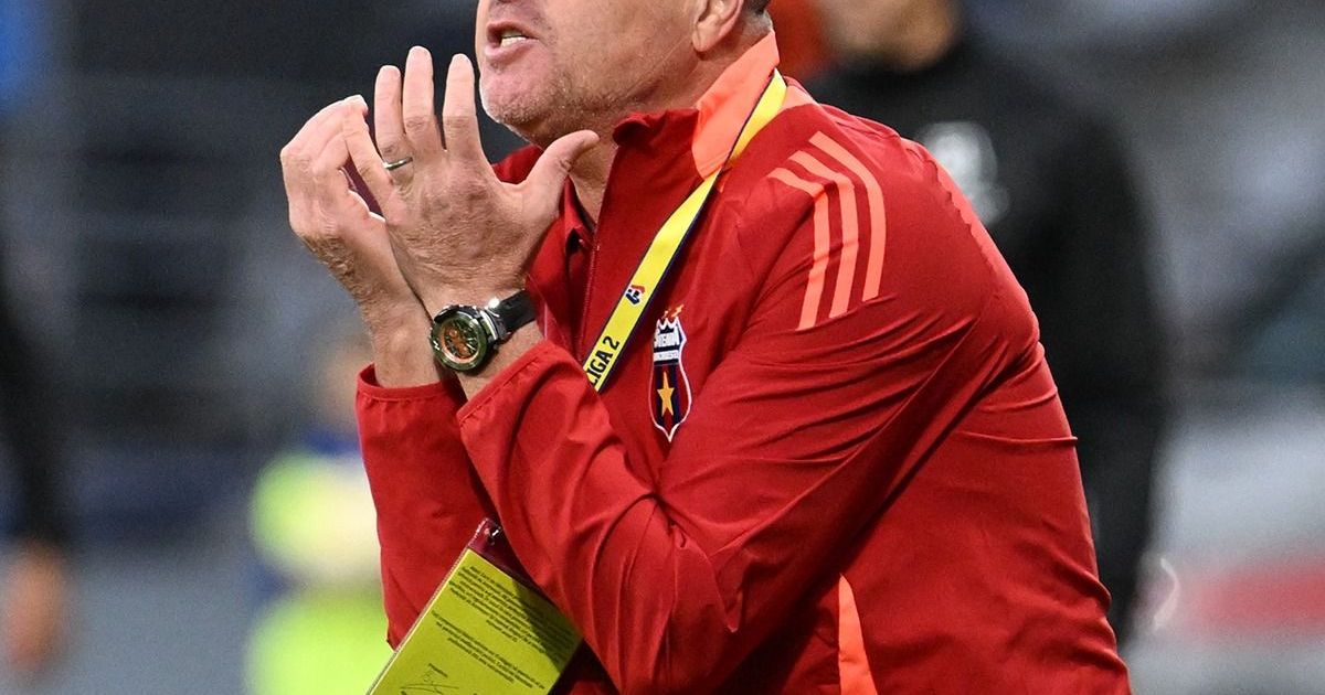Oprița și-a pierdut cumpătul! A țipat la propriii suporteri în timpul partidei Steaua