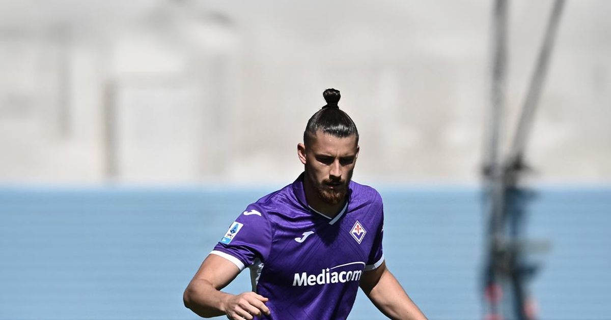 Continuă coșmarul pentru Drăgușin FOTO. Fundașul român a dat o pasă de gol în meciul cu Torino, dar Fiorentina a pierdut și e ultima în Serie A