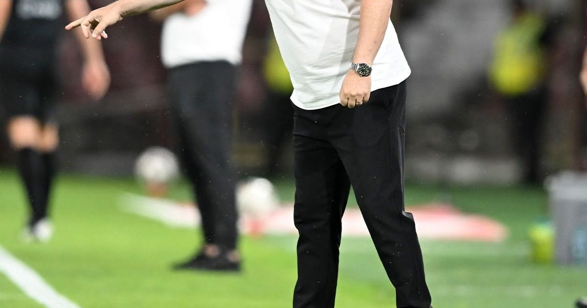 Vin întăririle la CFR Cluj Șumudică anunță: „Încă 3 transferuri” » Ofertă importantă pentru Biliboc