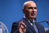 Un consilier de la Palatul Victoria dezvăluiri despre de unde i s-a tras lui Bolojan: „Trimiteau scrisori și cereau bani. Erau și de la PSD și de la PNL. Nu prea erau maghiari”