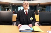 „Scandal de proporții istorice” în Germania: fostul șef al serviciului de informații externe, arestat pentru spionaj și trădare
