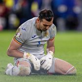 Pierde Niță poarta naționalei? Prestația lui Florin în meciul cu Bosnia  l-a nemulțumit pe Mircea Lucescu  » Cine e favorit să apere cu Austria
