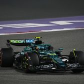 I s-a desprins volanul!   Fernando Alonso,  clipe de panică pe circuitul de Formula 1 din Bahrain: „Nu era conectat la coloana de direcție”