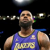 LeBron, finalul unei ere  Seria incredibilă a starului de la Los Angeles Lakers ia sfârșit după  20 de ani