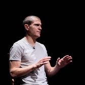 Avertisment   „Părinții își pot   distruge propriii copii  ”, spune un campion din România. La ce se referă?