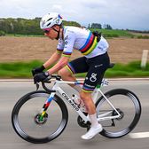 „Trișează Pogacar? Prostii!”  Un multiplu campion al Turului Franței își lovește compatrioții care   îl suspectează de dopaj pe sloven 