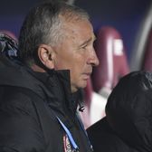 Petrescu, probleme medicale   Care e     starea antrenorului CFR-ului: „Nu poate nici măcar   să mănânce  ”