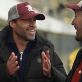 „Au pus mâna pe ciomege și i-au ciomăgit”  Cum încinge Superbet derby-ul   Rapid - FCSB