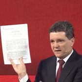 Nicușor Dan vs. Crin Antonescu  Scandal la a treia   dezbatere prezidențială  pe tema sportului! Un al treilea candidat s-a ridicat pentru a-i opri! Cui i-a tăiat Mihai Gâdea microfonul