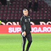 „N-am pregătit jocul bine”  Sabău își asumă partea de vină pentru eșecul cu CFR Cluj:   „N-am făcut ce trebuia să fac”  » Ce spune despre cupele europene