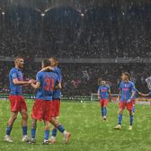 Probleme înainte de derby  Comentatorii partidei,   puși în dificultate  de furtuna din București 