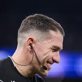 Culoar pentru Istvan Kovacs  Arbitrul român a scăpat de un rival și va mai lăsa în urmă altul în cursa pentru   finala Ligii Campionilor