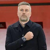 Iordănescu rupe tăcerea  Fostul selecționer recunoaște că negociază preluarea unei echipe:   „Sunt nerăbdător  să antrenez”