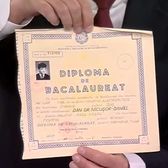 Nicușor Dan a arătat diploma de BAC     Notele reale  obținute la Bacalaureat de către candidatul la alegerile prezidențiale