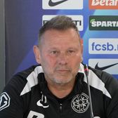  „Facem planul împreună”  Thomas Neubert a vorbit despre cantonamentul de vară de la FCSB »   Tot staff-ul  a fost prezent la conferință