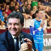 Nicușor Dan, la Gala Neagu  Președintele ales va fi prezent la   meciul de retragere  al celei mai bune handbaliste din România