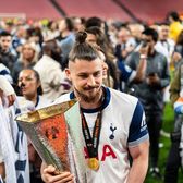 „Am negociat bine”  Agentul lui   Drăgușin  a vorbit despre suma încasată de fotbalist după finală: „Sunt trei milioane, se împart”