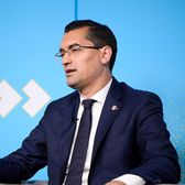 Burleanu va intra în politică!   Președintele FRF a confirmat la podcastul TOP LEVEL că   îl tentează  o poziție „în afara sportului, în serviciul public”